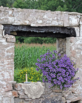 Prints . . . Barn