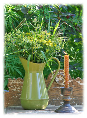 Hasty Note . . . Spring, Summer and Fall